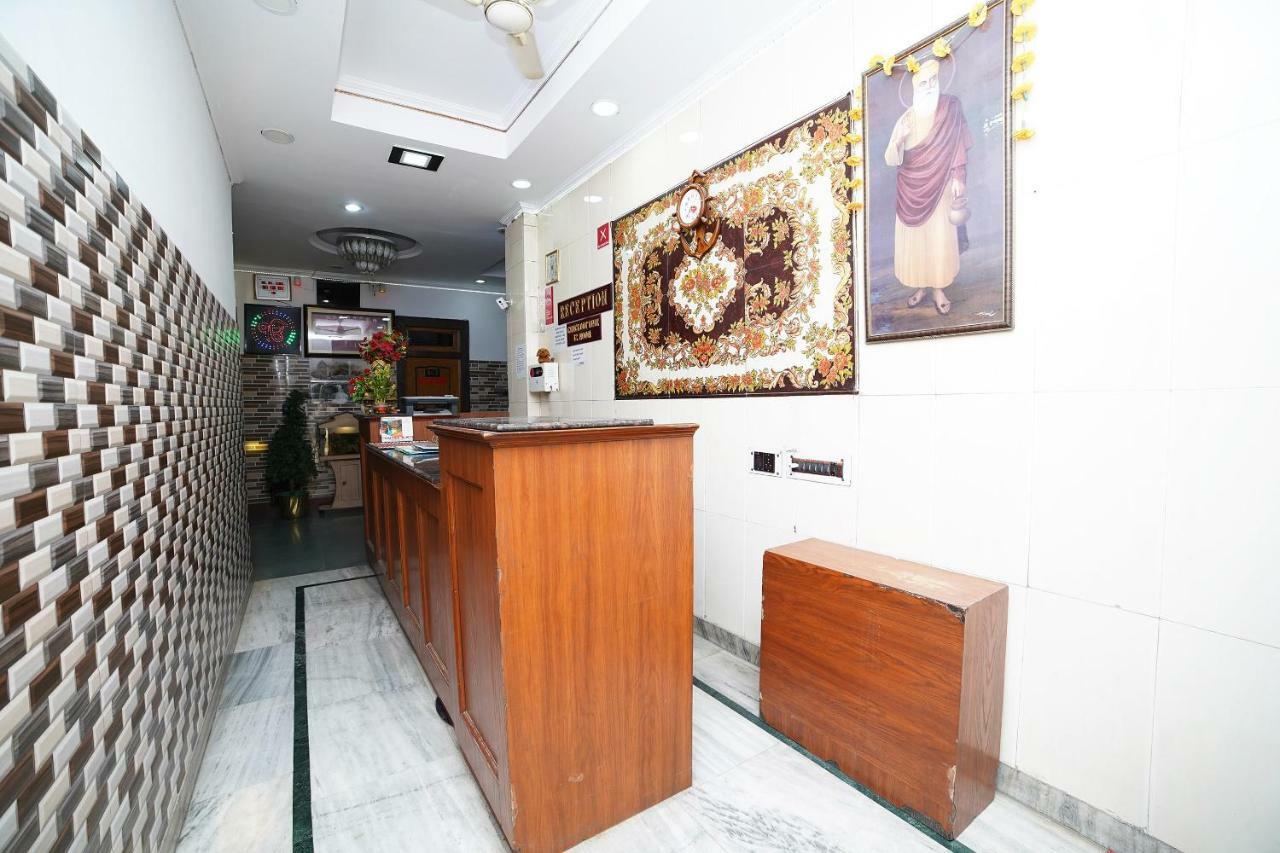 Oyo 39543 Hotel Kk Pantnagar Exterior photo