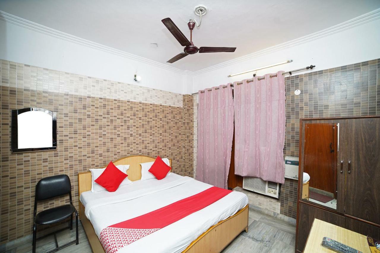 Oyo 39543 Hotel Kk Pantnagar Exterior photo